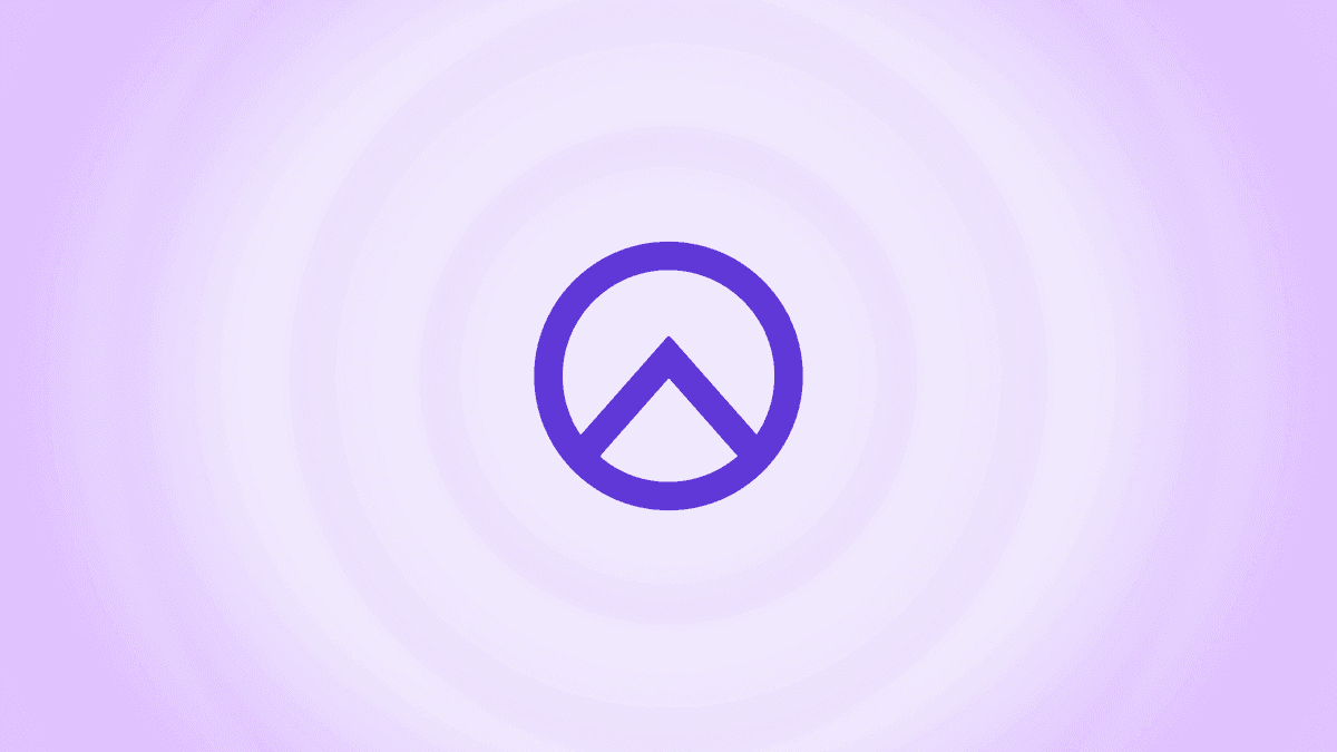 Large, centered, pulsating Raisely icon